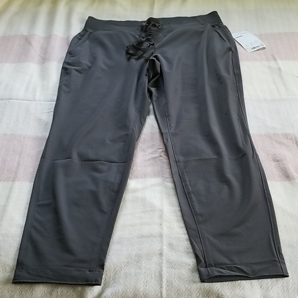 Athleta Midtown Ankle Pant
